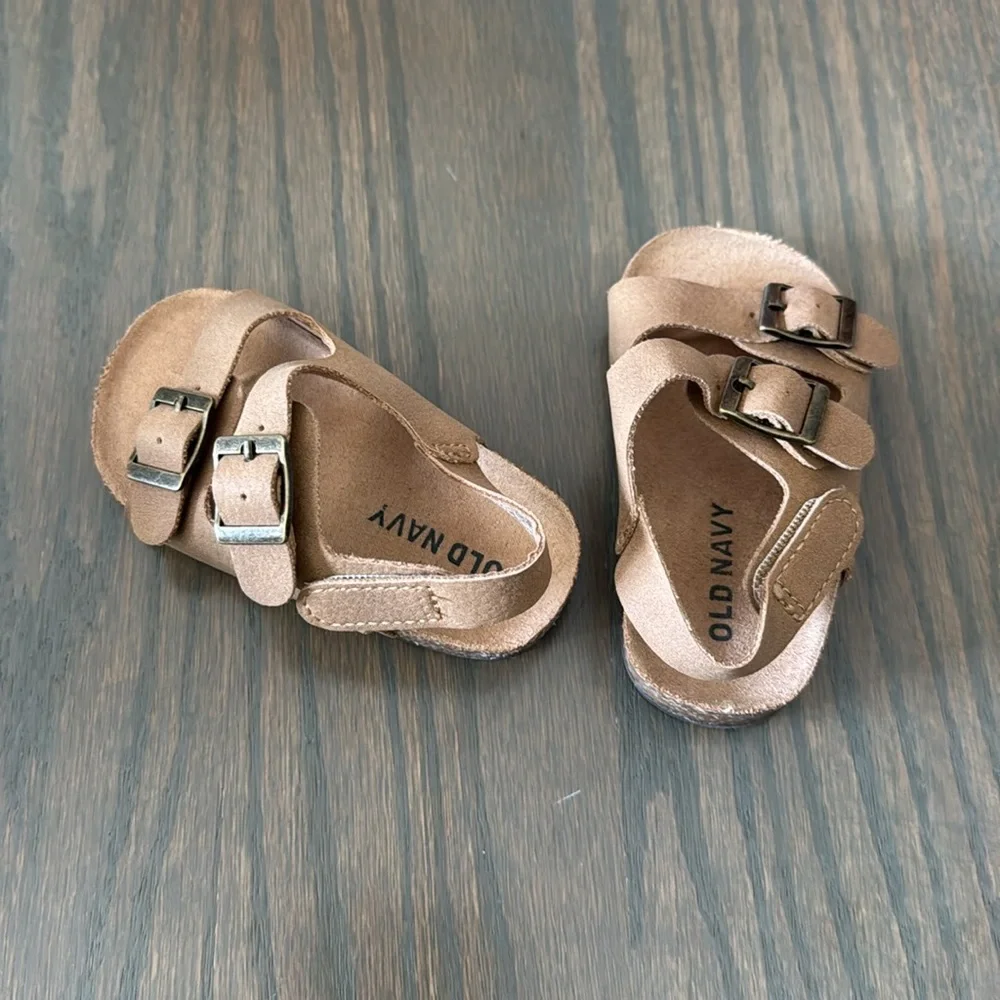 Old Navy Light Beige Faux-Suede Double-Buckle Sandals - 6-12M